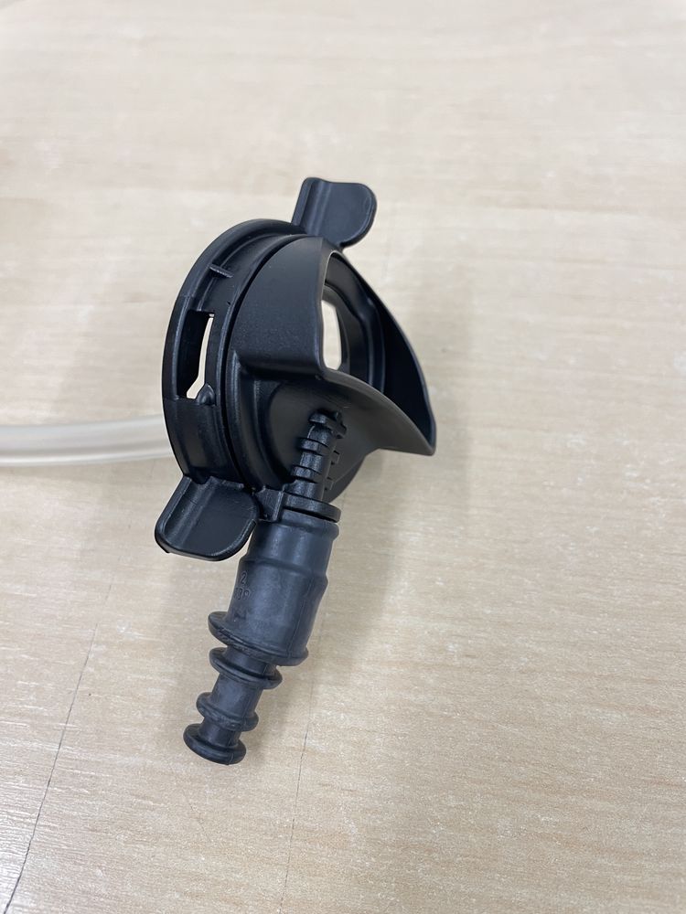Lejek wężyk zbiornika wody odkurzacza piorącego Karcher Se 4001 Se4002