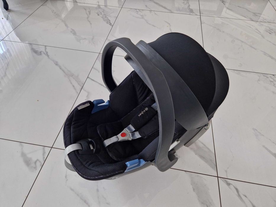 Nosidełko Cybex + adaptery