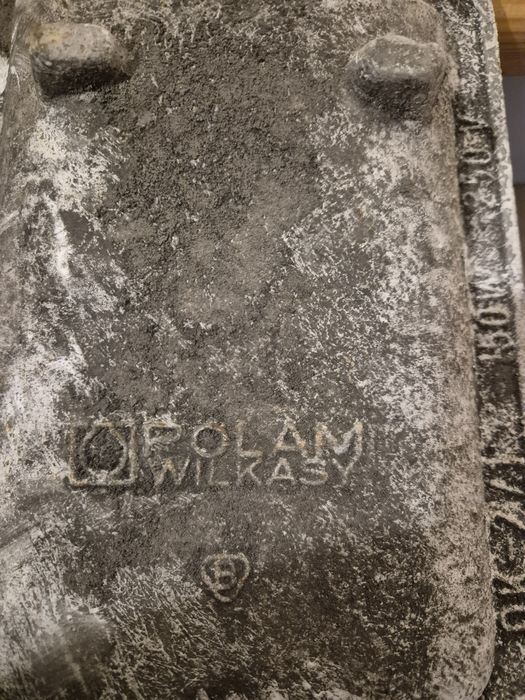 Lampy żeliwne warsztatowe