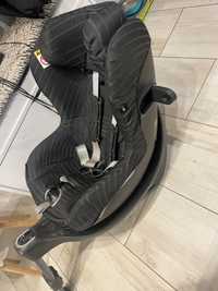 Fotelik samochodowy Cybex Vaya i Size Lux Black obrotowy