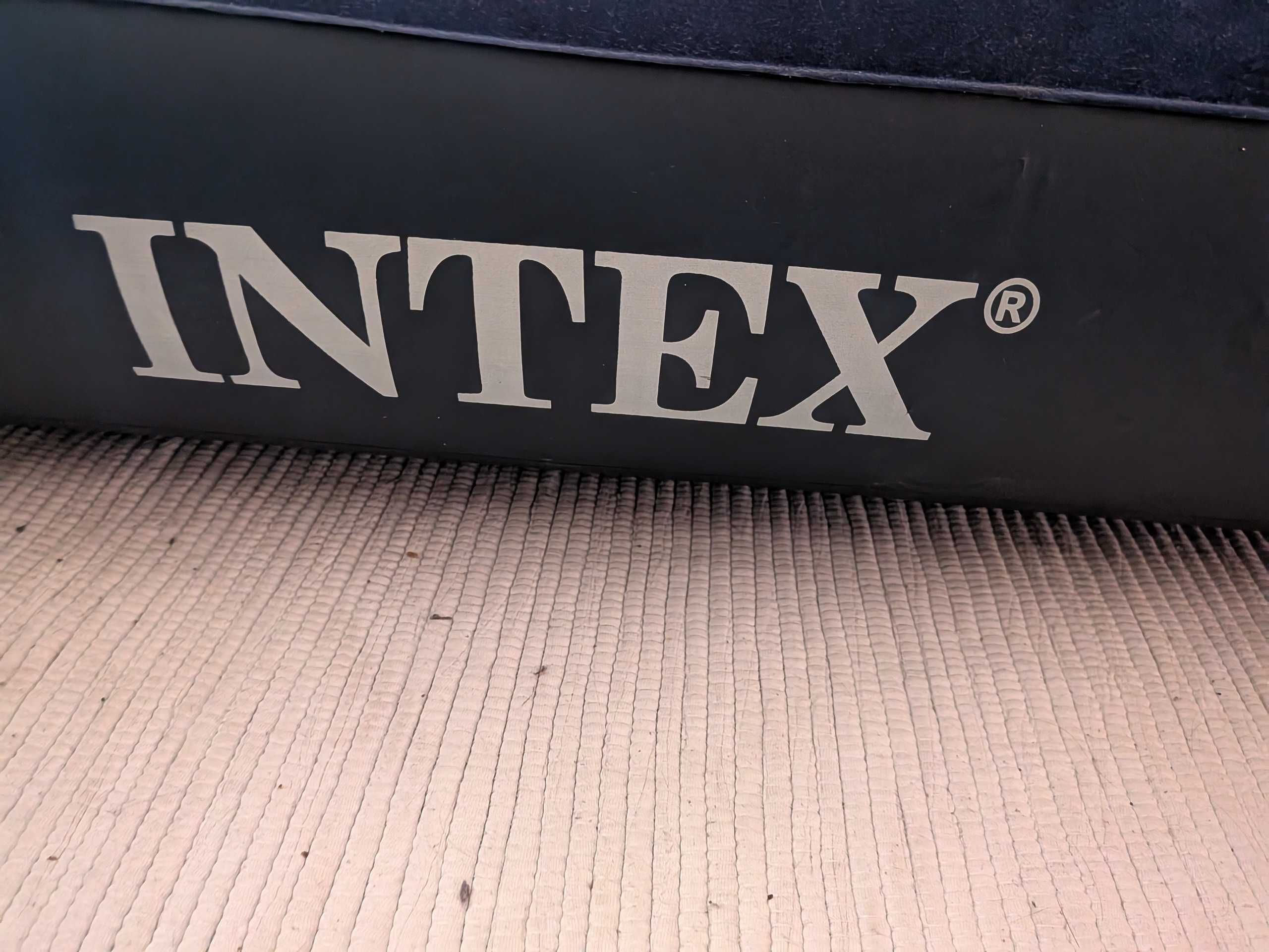 Colchão insuflável Intex de  - CASAL com Bomba INTEX como NOVO