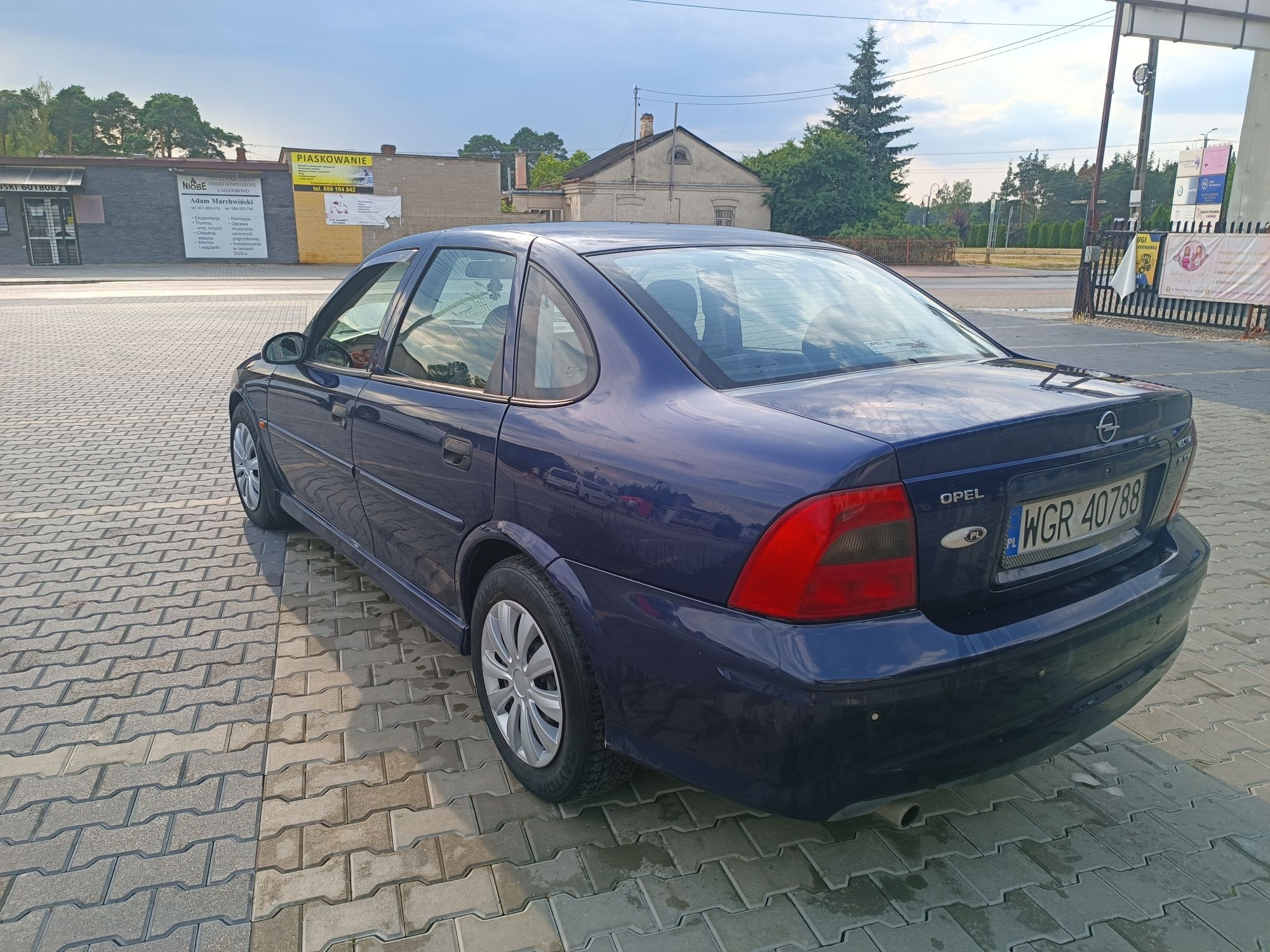 Opel Vectra 1.6 1999r