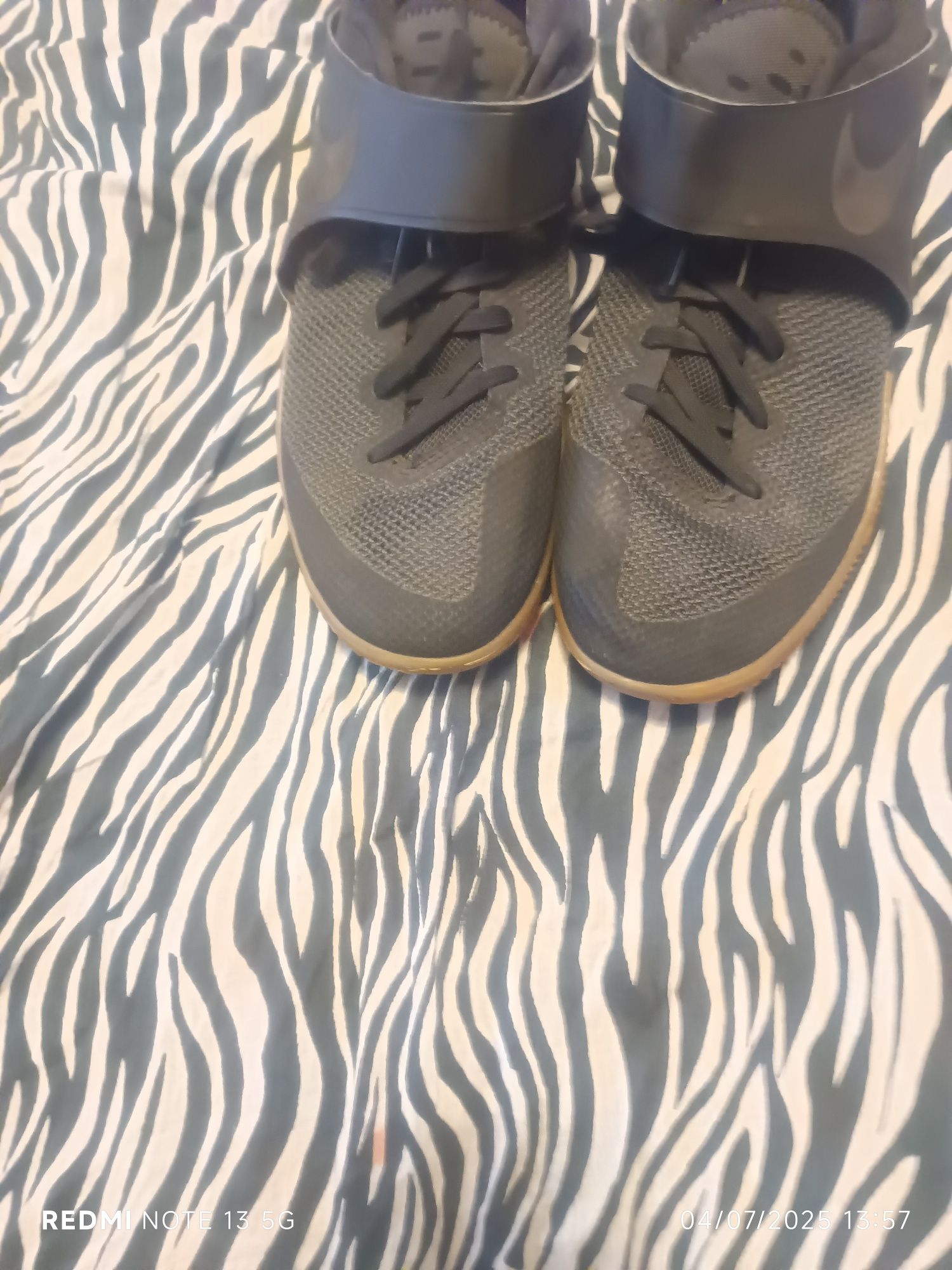Tênis Nike zoom live
