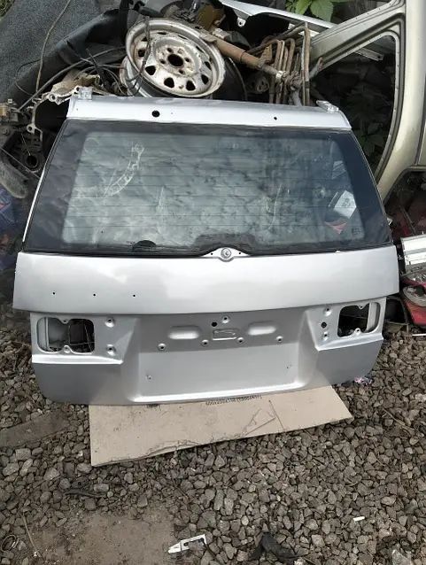 Кришка багажника Ваз 2110