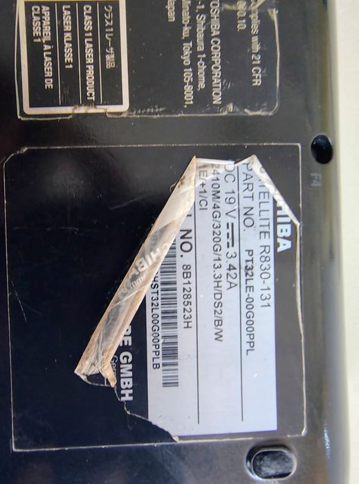 Laptop Toshiba satellite r830-131