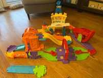 VTECH tut tut - tory z samochodzikiem (sterowany)