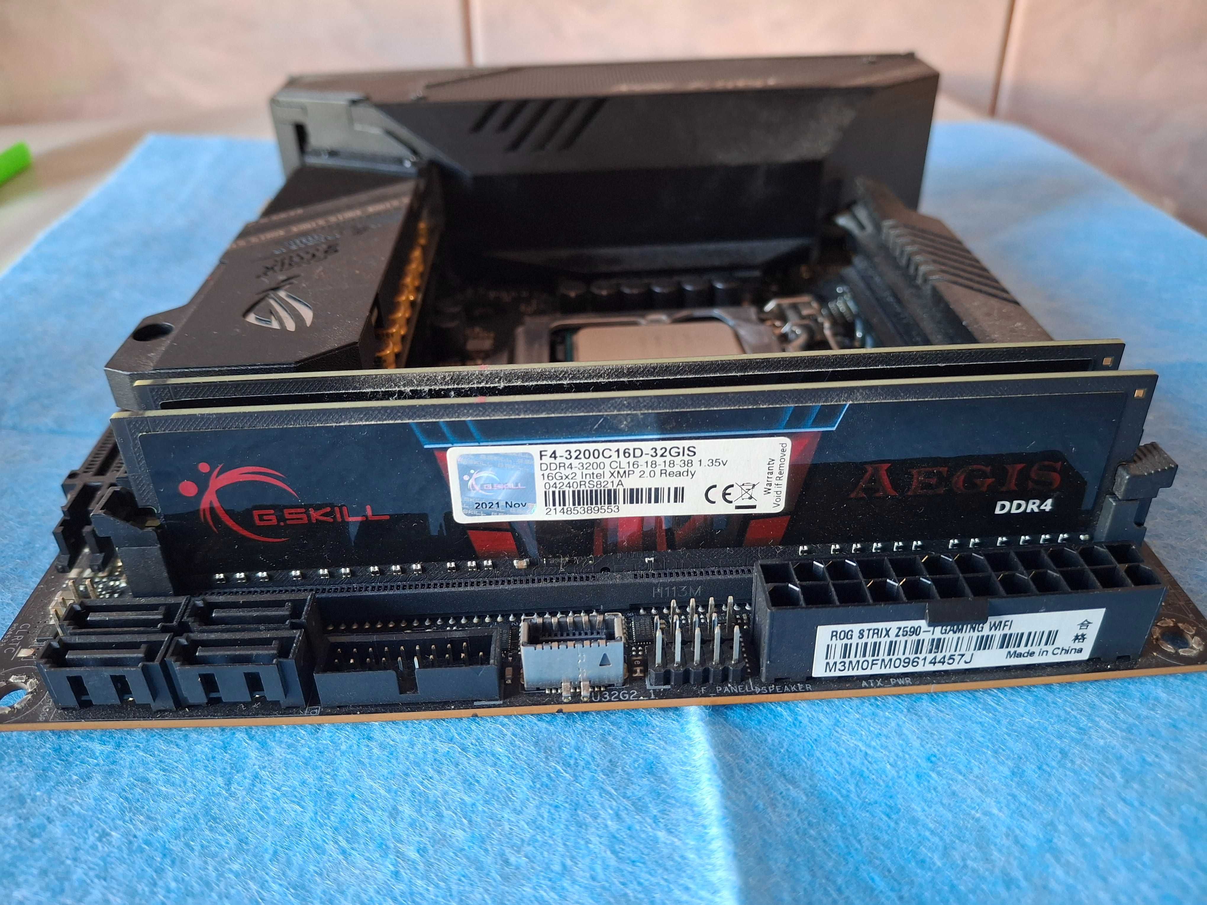 Asus Rog Strix Z590-I Gaming WIFI+I7 11700K+32GB ОЗУ