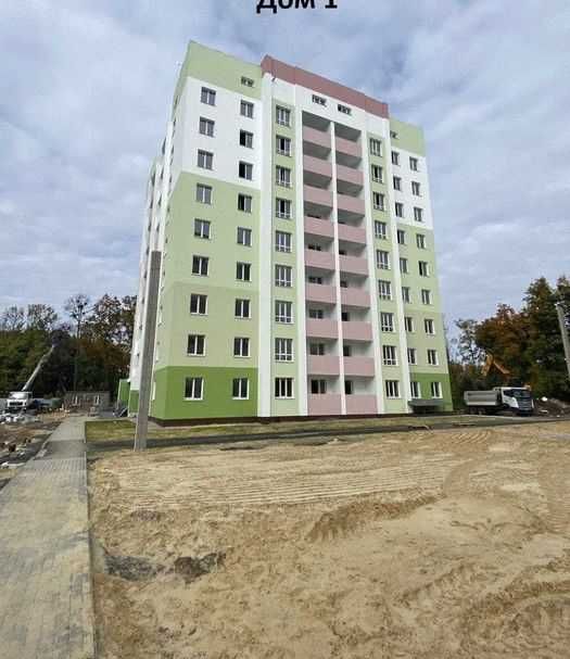 Продам свою 2-комнатную квартиру в ЖК "Мира-3", дом 16