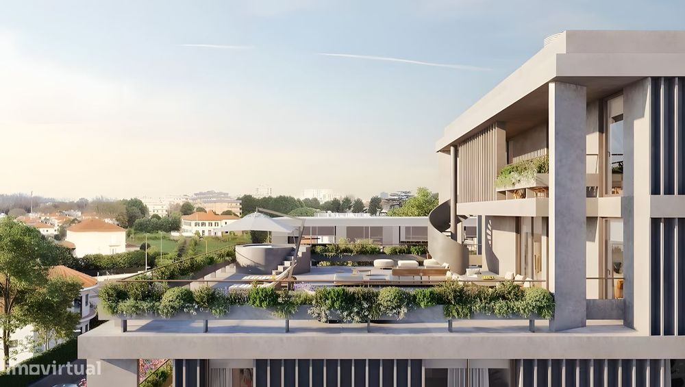 PENTHOUSE T4 DUPLEX c/ Jacuzzi e Box de 50 m2