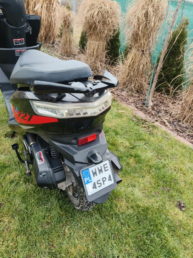 Skuter ROMET 727 Premium