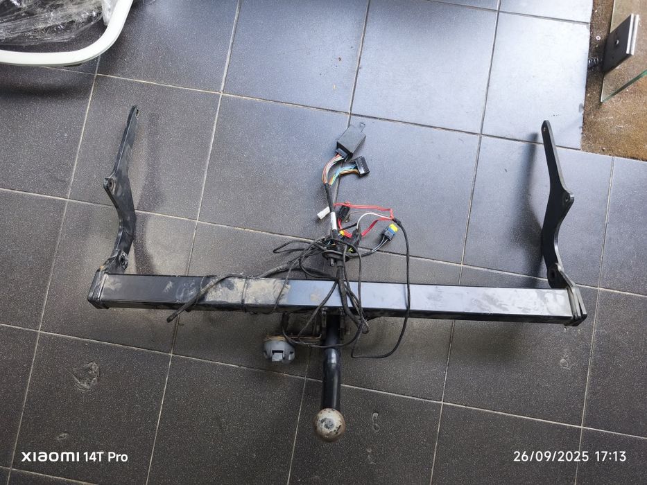 Bola reboque com instalacao