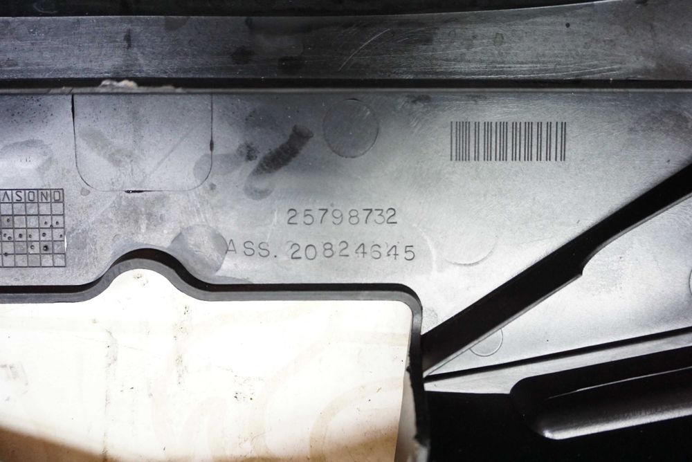 Накладка передньої панеліChevrolet Equinox\Шевроле Еквінокс 2.4(10-16)