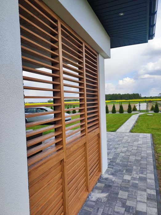 Rolety zaluzje zewnętrzne regulowane drewniane tarasowe ogrodowe