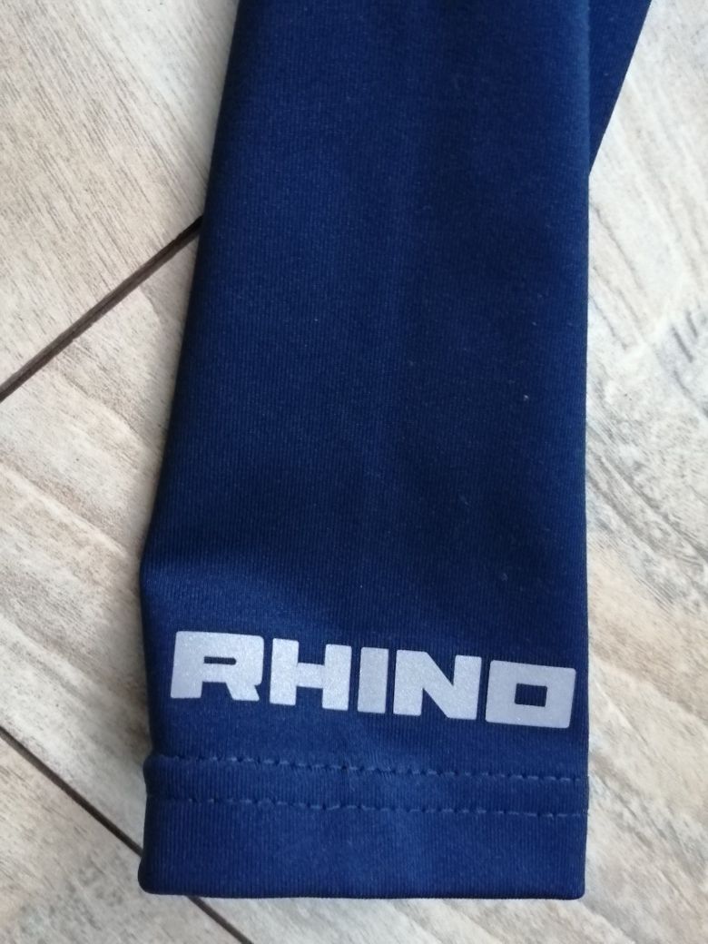 Bluzka termiczna termoaktywna firmy rhino 128/134 na szczupłego
