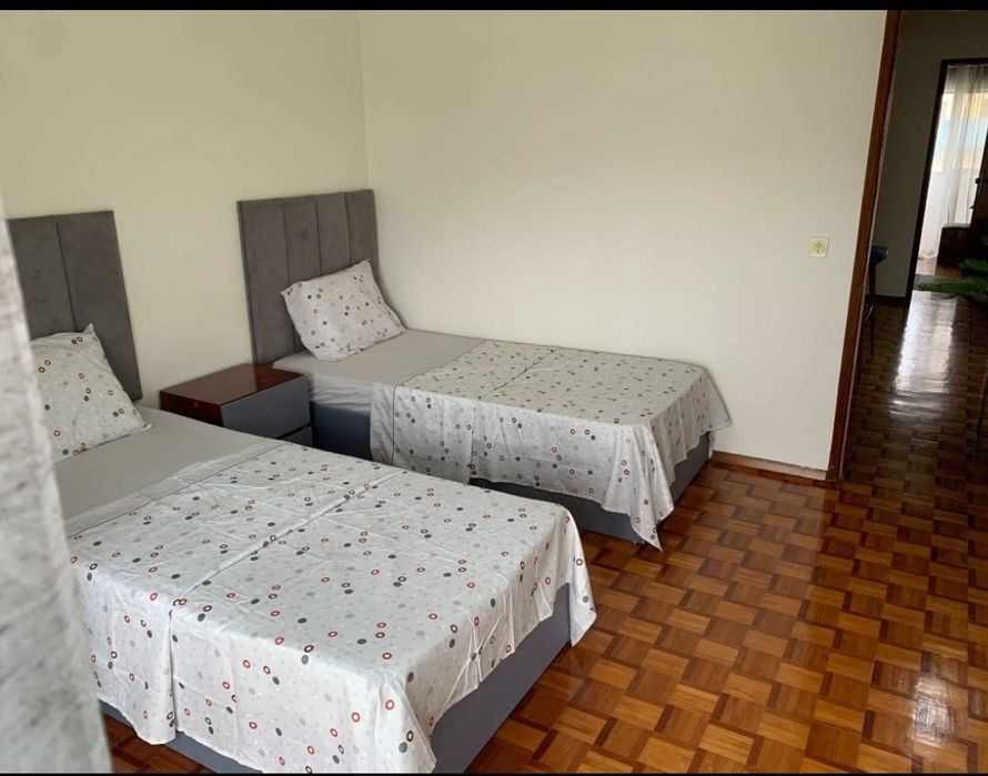 Quarto   para arrendamento mensal