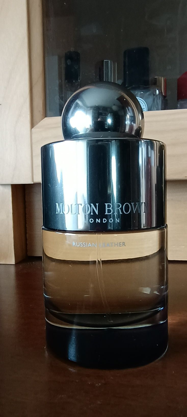 Molton Brown Russian Leather Edt - ok 80ml/100