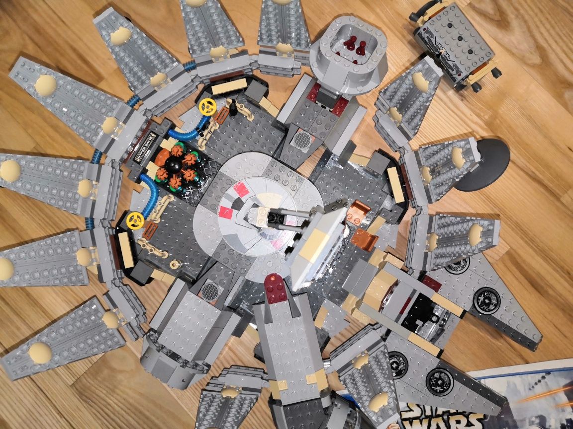 Lego 4504 Star Wars Sokół Millennium