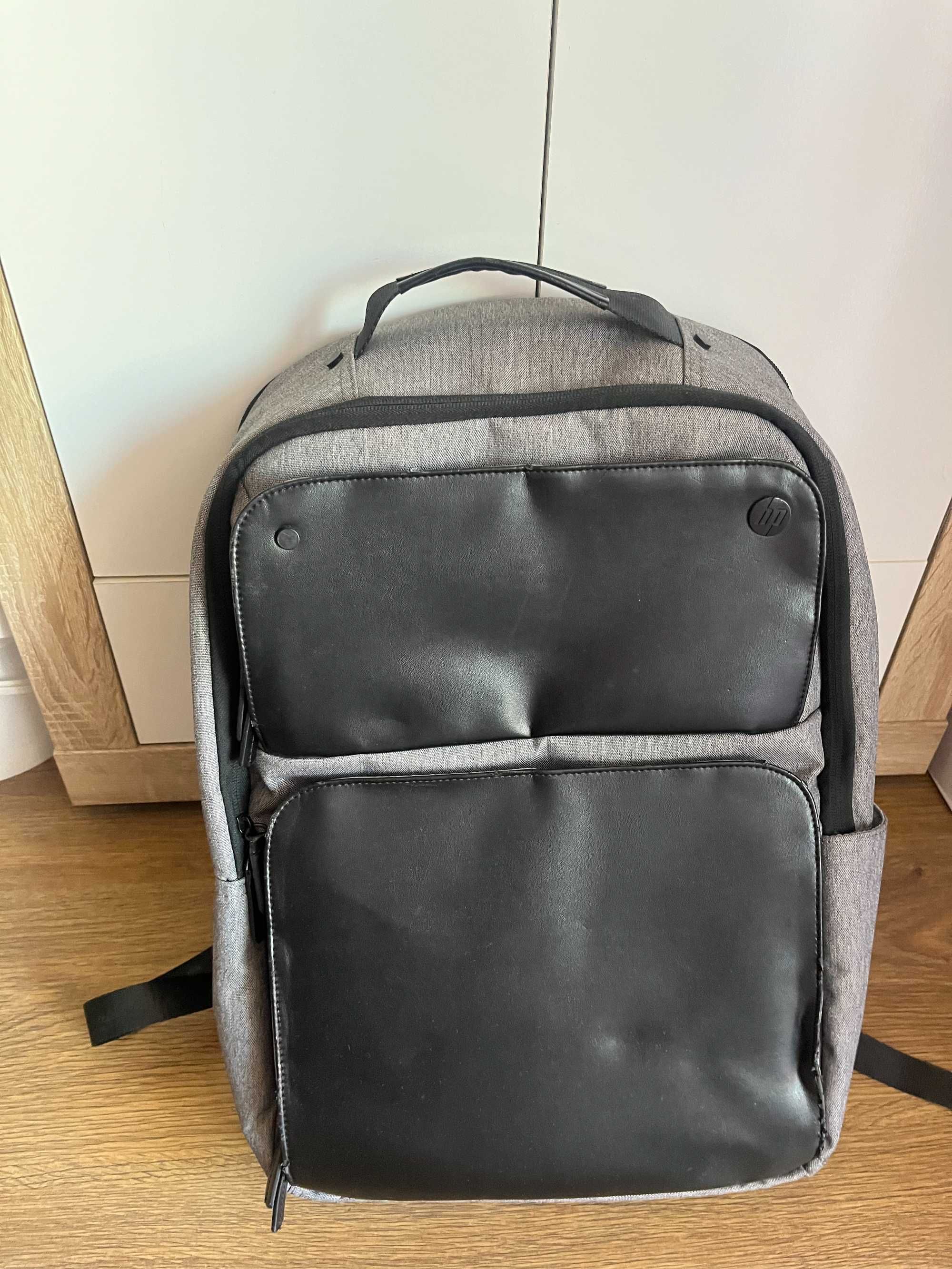 Plecak HP Executive Black – pojemny, wygodny, stan bardzo dobry