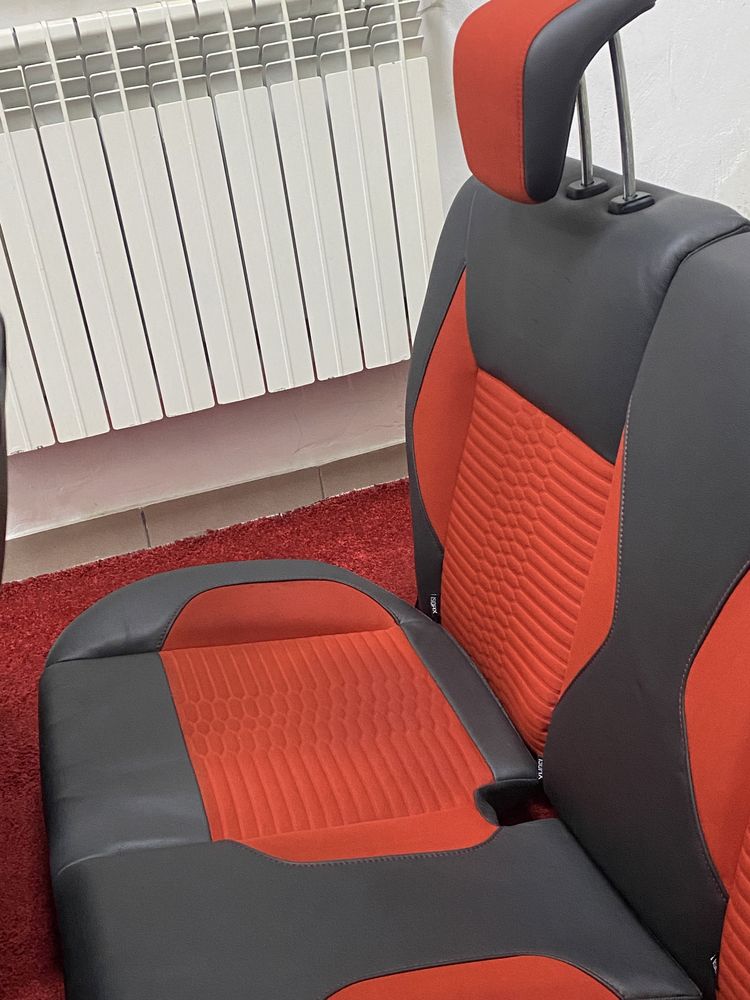 Салон Recaro ST Сидіння Recaro ST Ford Fiesta ST 2017 р.в Єврора