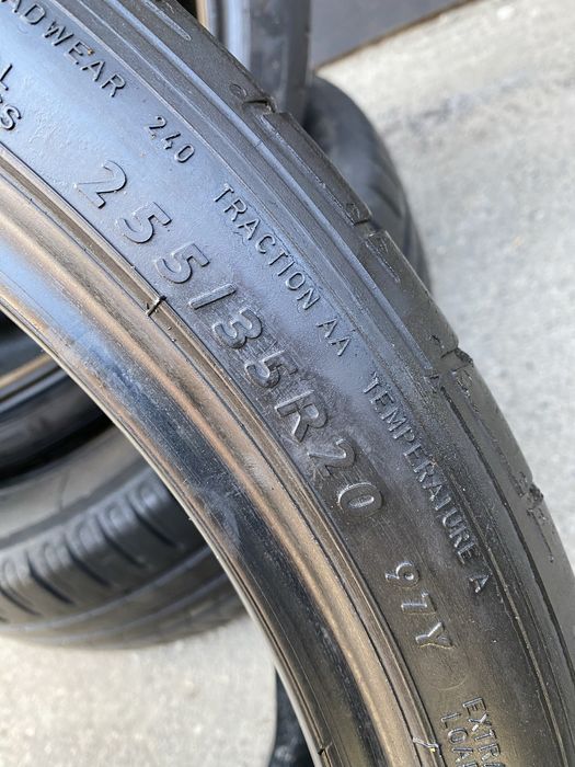 255/35 R20 Dunlop SP QuattroMaxx 20г пара шин летних.