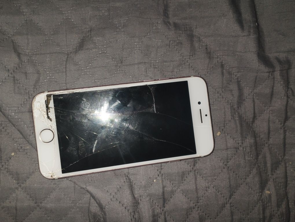 iPhone 7 estragado