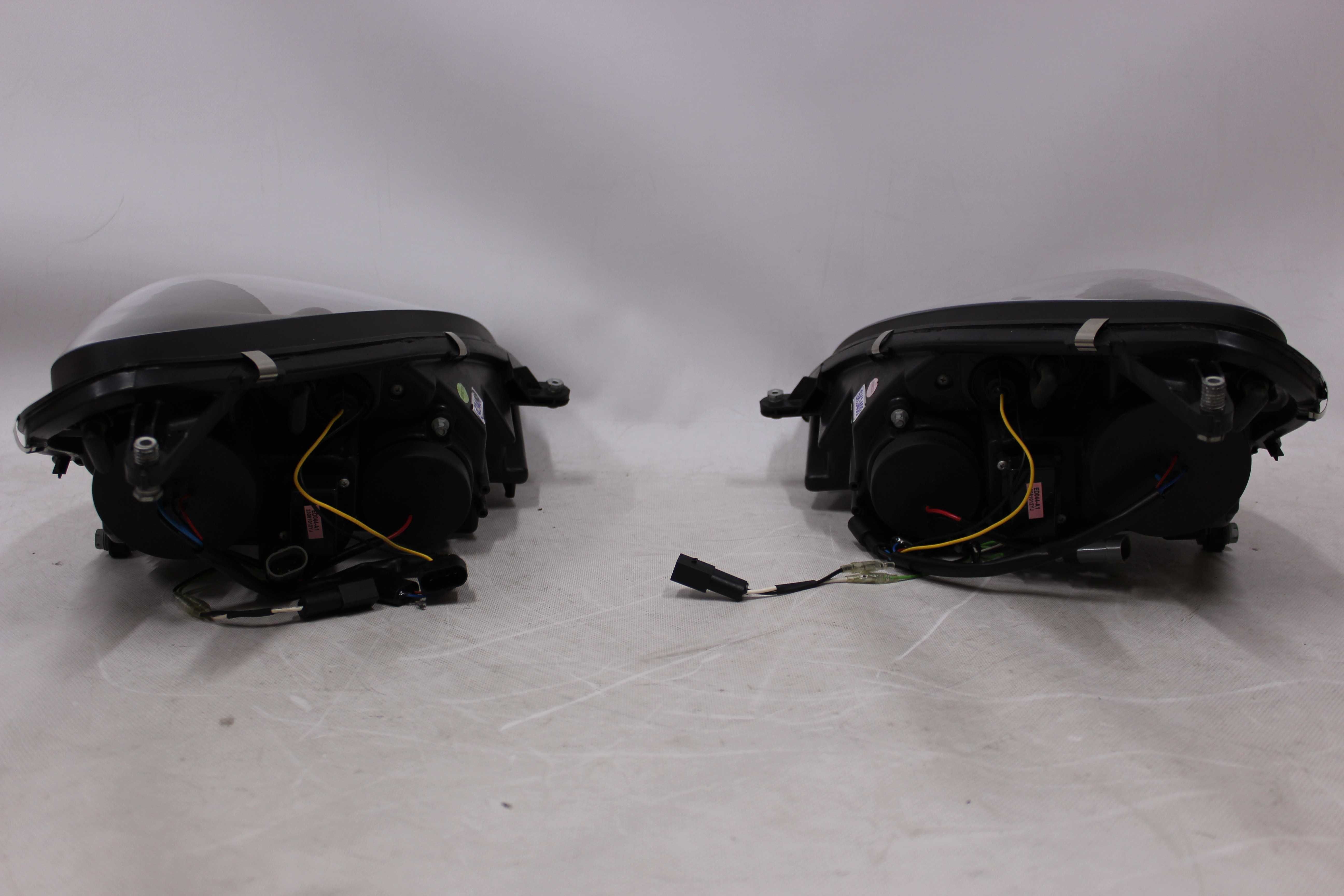 Lampy reflektory przednie przód Mercedes SLK 04-11 R171 H7 LED TUNING