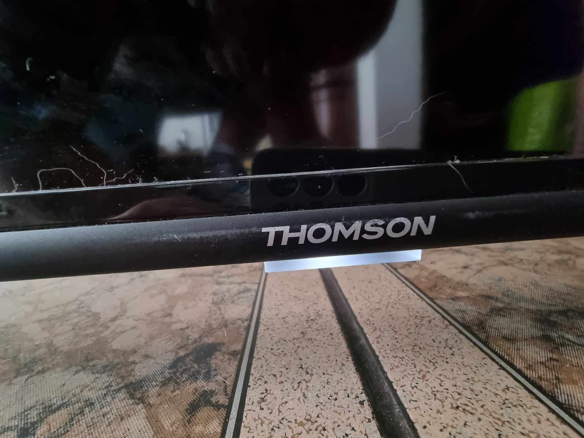 Telewizor Thomson uszkodzenia