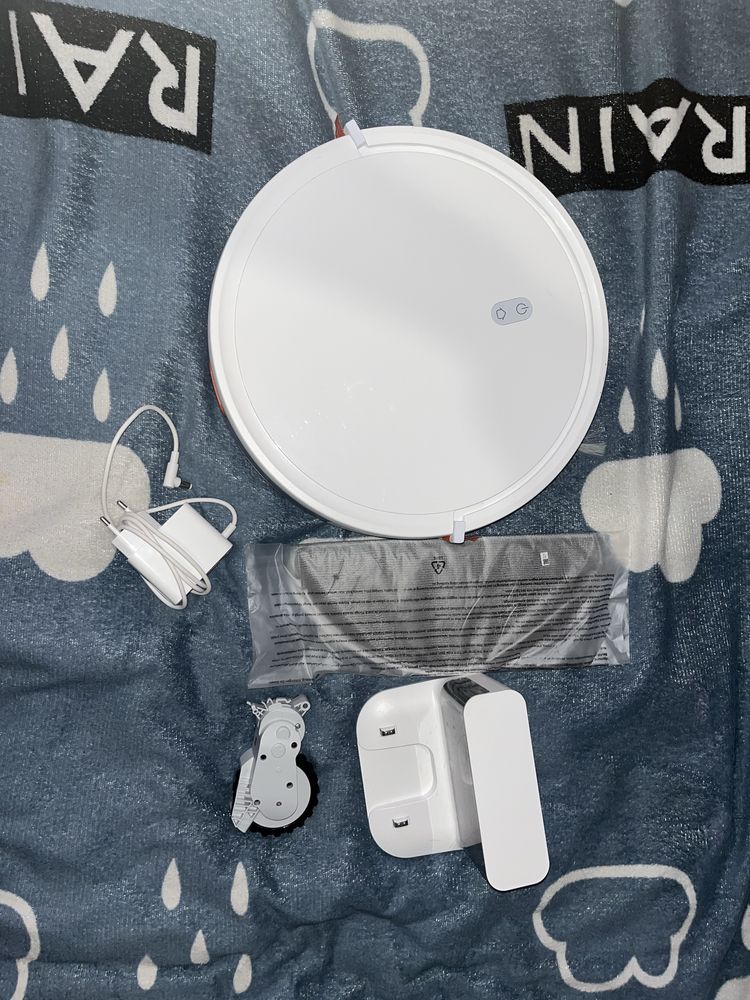 Робот пылесос Xiaomi robot vacuum E10