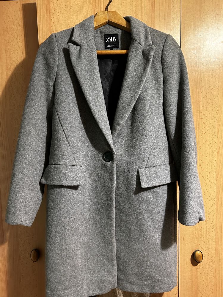 Пальто Zara, розмір S