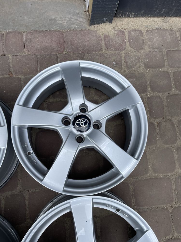 FELGI ALUMINIOWE Toyota/Suzuki 6,5" x 16" x 4x100 x 60,1 x ET45