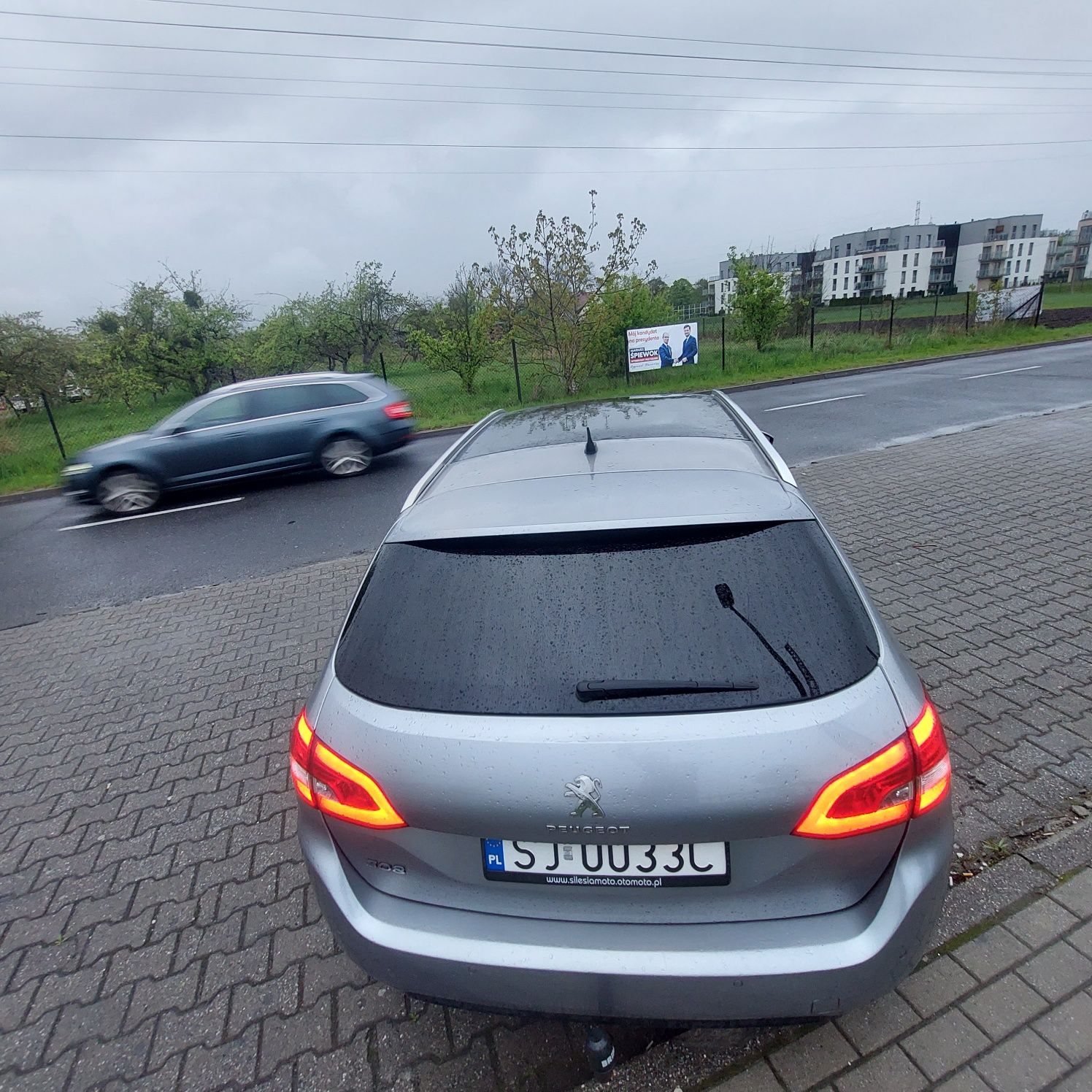 Peugeot 308 SW 2014 2,0 BlueHDI 140 km