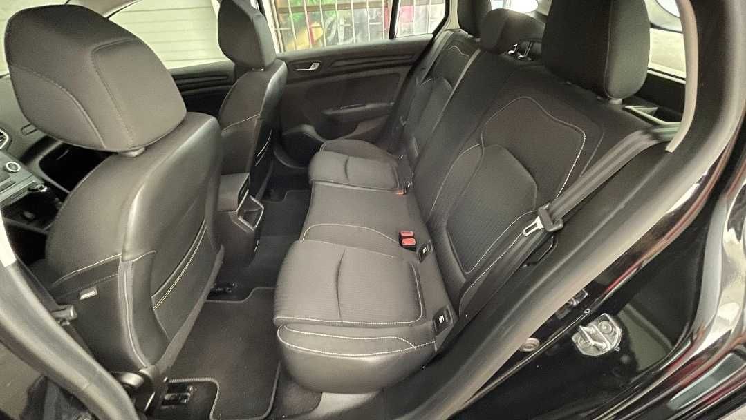 Renault Megane Sport Tourer 1.5 Dci 110 V - 2017 - Impecável de tudo