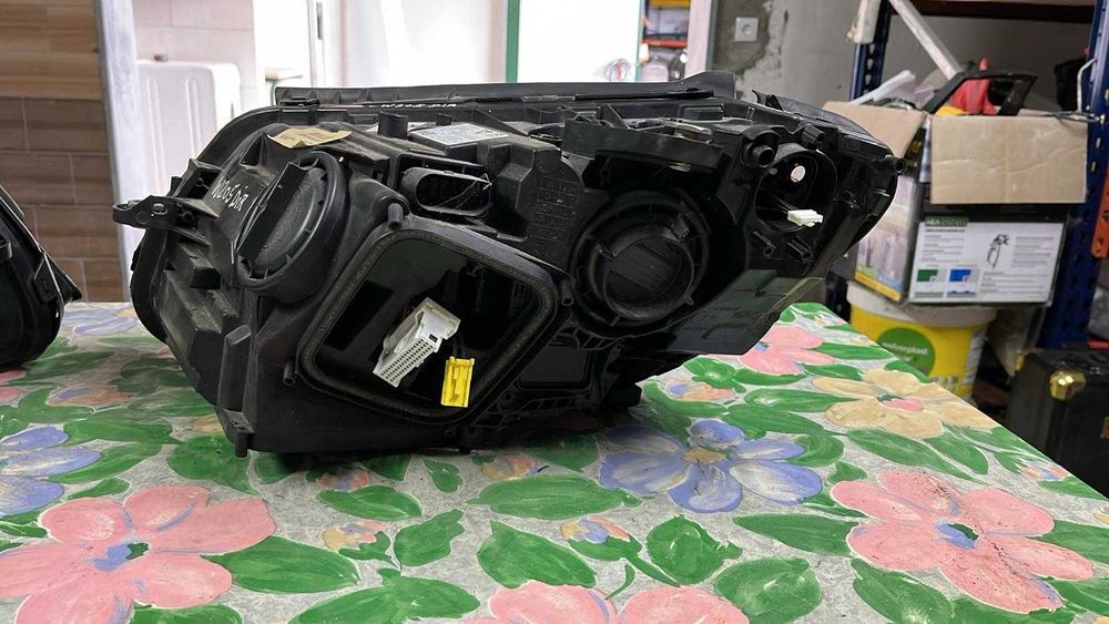 Par de faróis Mercedes C W205 Multibeam Led