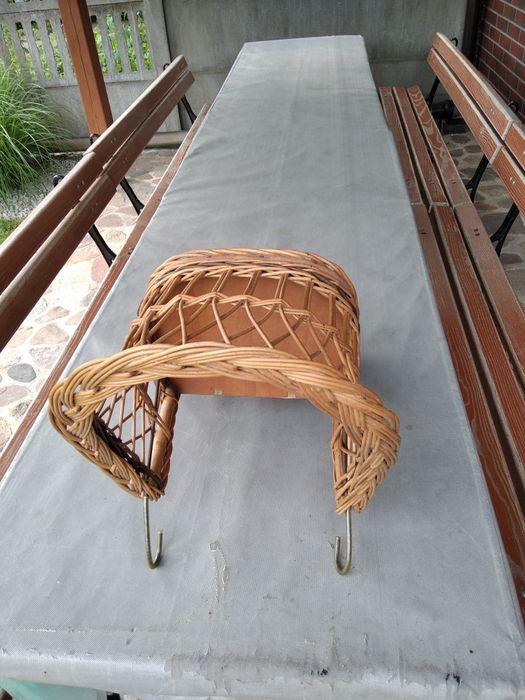 Wiklinowy fotelik rowerowy dla dziecka