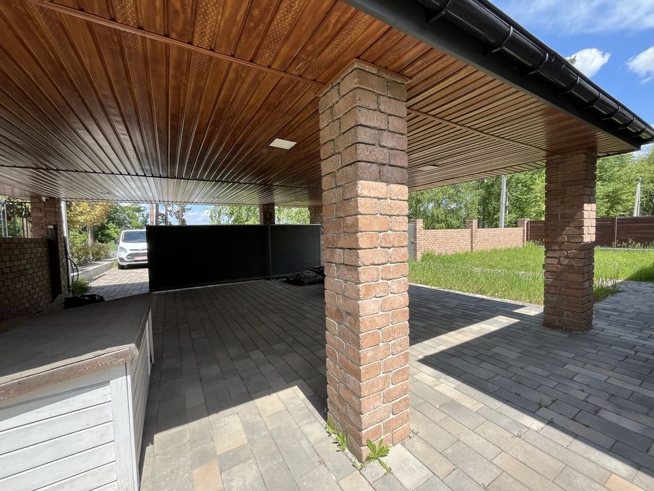 Будинок в Лісовій Бучі на 10 сотках