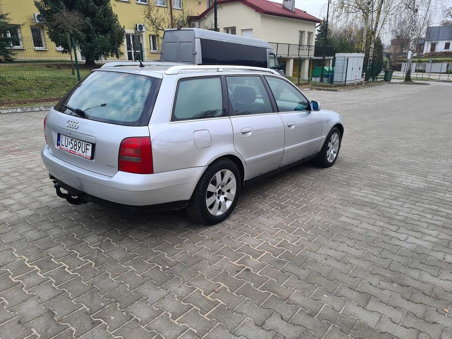 Audi A4 B5, Lift, 2.4 gaz, Quattro, manual, xenon