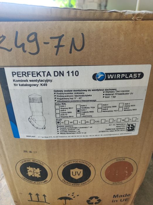 Kominek wentylacyjny do blachodachówki