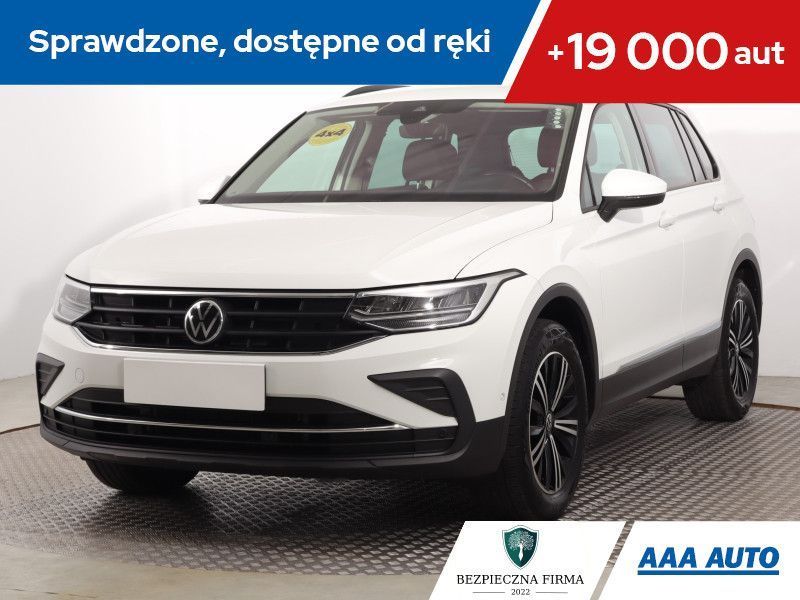 Volkswagen Tiguan 2.0 TDI Life , Salon Polska, Serwis ASO, DSG, Klimatronic, Tempomat,