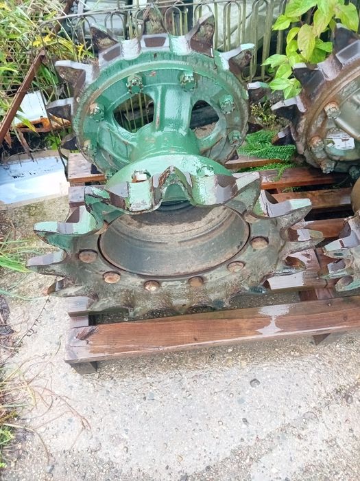 Koło napędowe czołgu T-55