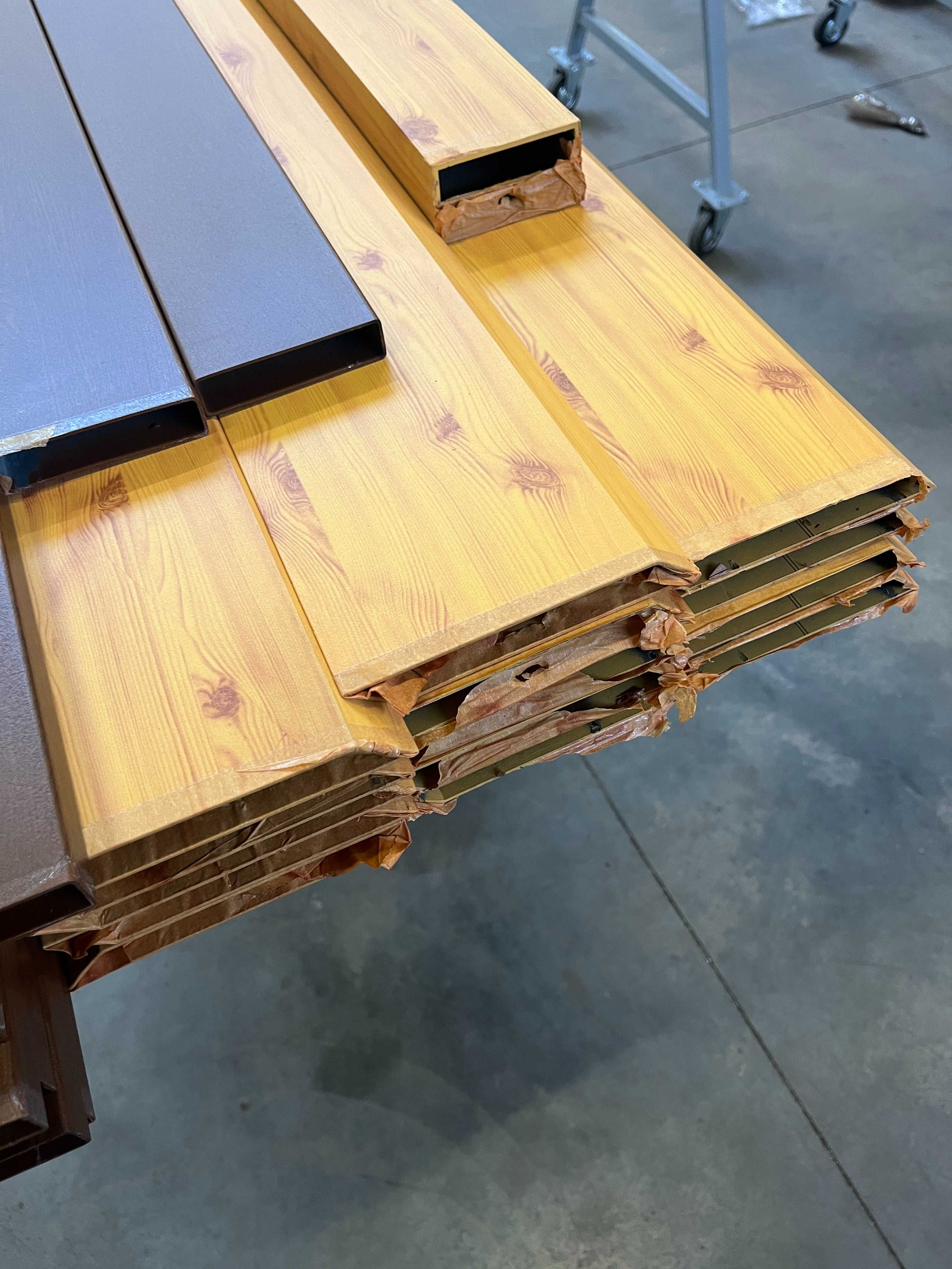 Profil aluminiowy drewnopodobny romb 140x20 imitacja drewna ogrodzenie
