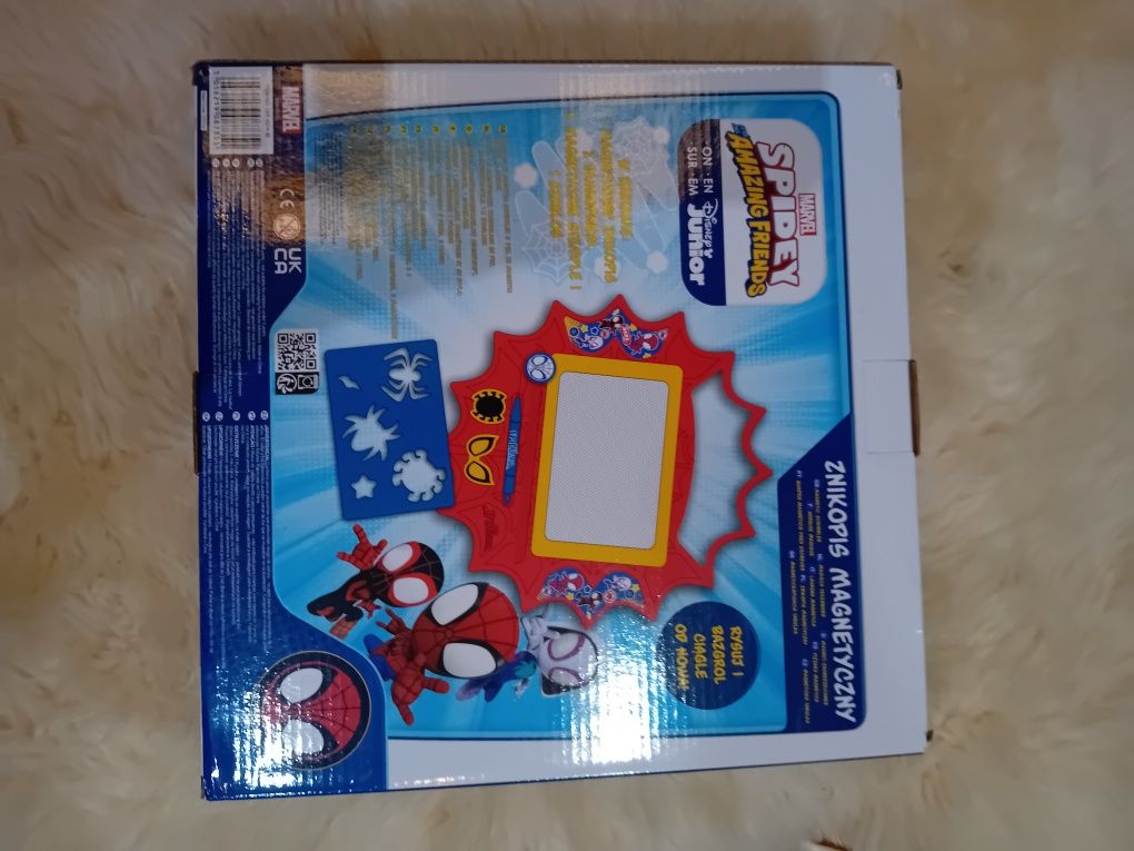 Znikopis magnetyczny Spider-man + 2 stemple i szablon