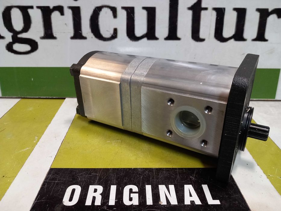 Pompa hydrauliczna podnośnika wspomagania CASE JX 22+14 caproni lewa