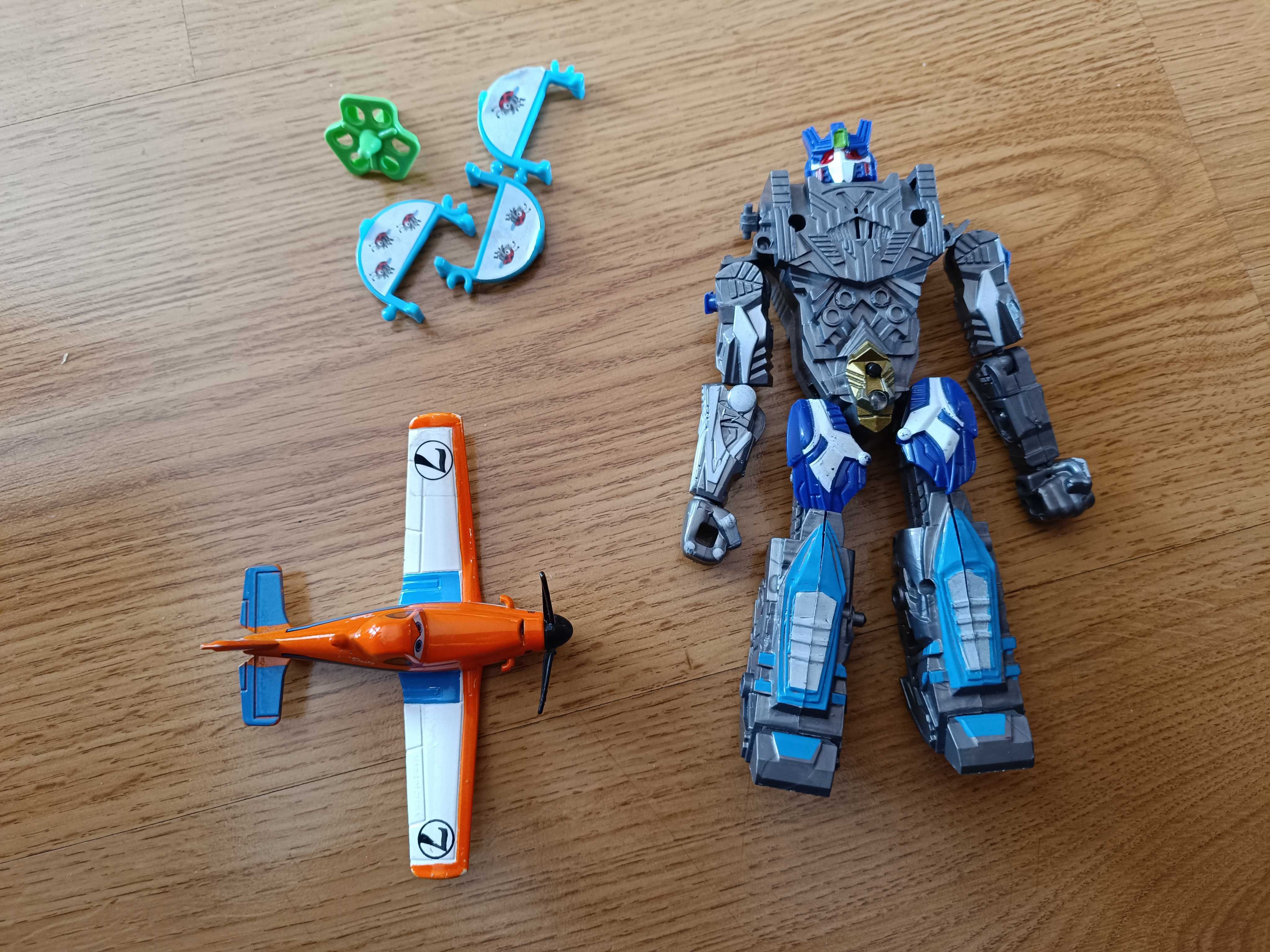 Zabawki robot samolot