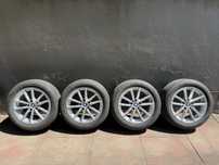 4 Jantes bmw 17 com pneus 75% piso ( so vendo jantes e pneus )