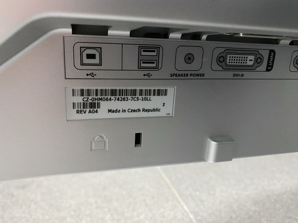 Monitor Dell UltraSharp 2007FP - 20” IPS