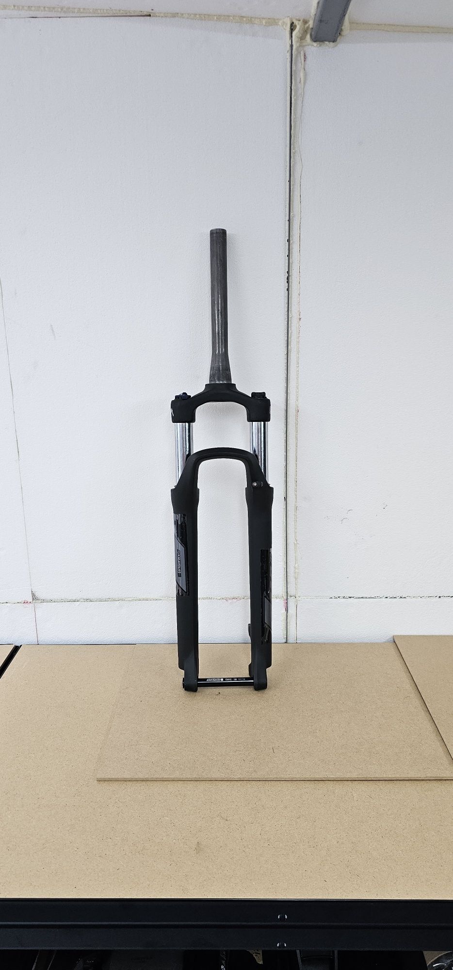Nowy. Amortyzator Suntour XCM 32 . 29 "