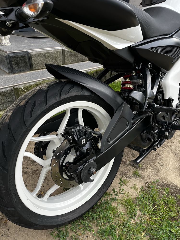 Bajaj Pulsar NS200