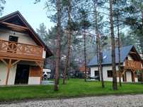 Domek  na wynajem  Szepczące Sosenki BORSK na Kaszubach, jezioro