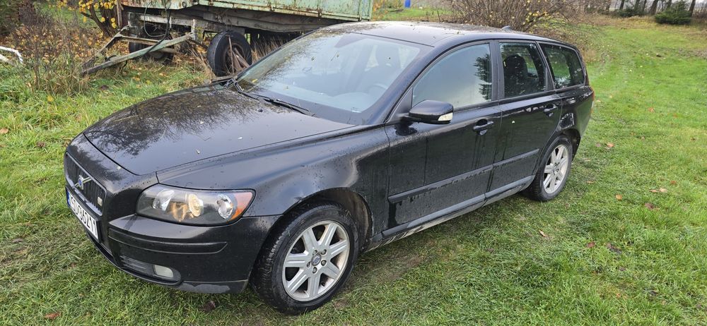 Volvo v50 uszkodzony