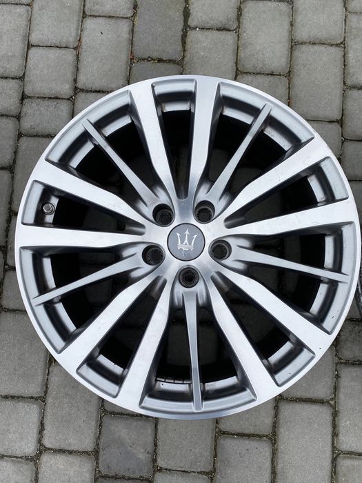 Alufelgi 5x114,3 19 cali Maserati Ghibli Quattroporte 8,5J i 10,0J